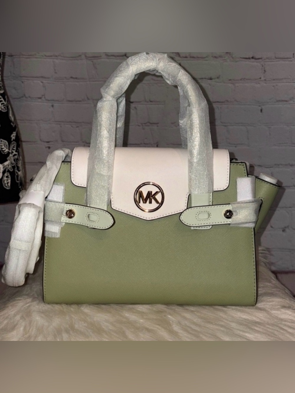 Michael Kors CARMEN Flap Satchel/JET SET TRAVEL DoubleZip Wallet 2pc Set - Picture 3 of 9
